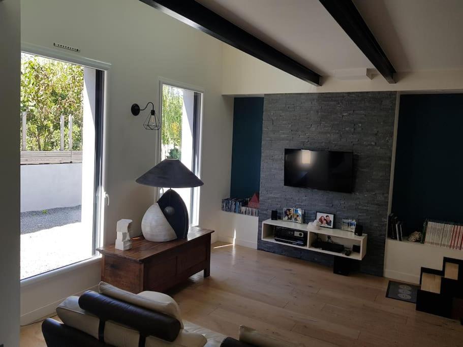 9 Pers 160 M² +Jardin- 10Mn Nantes -30Mn Mer Бугене Екстер'єр фото