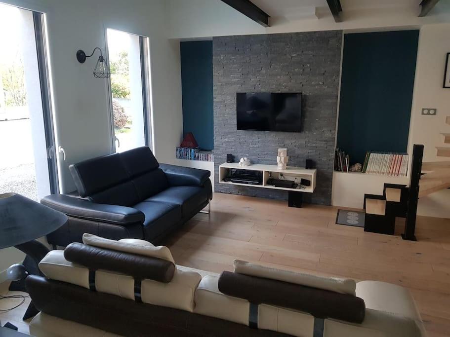 9 Pers 160 M² +Jardin- 10Mn Nantes -30Mn Mer Бугене Екстер'єр фото