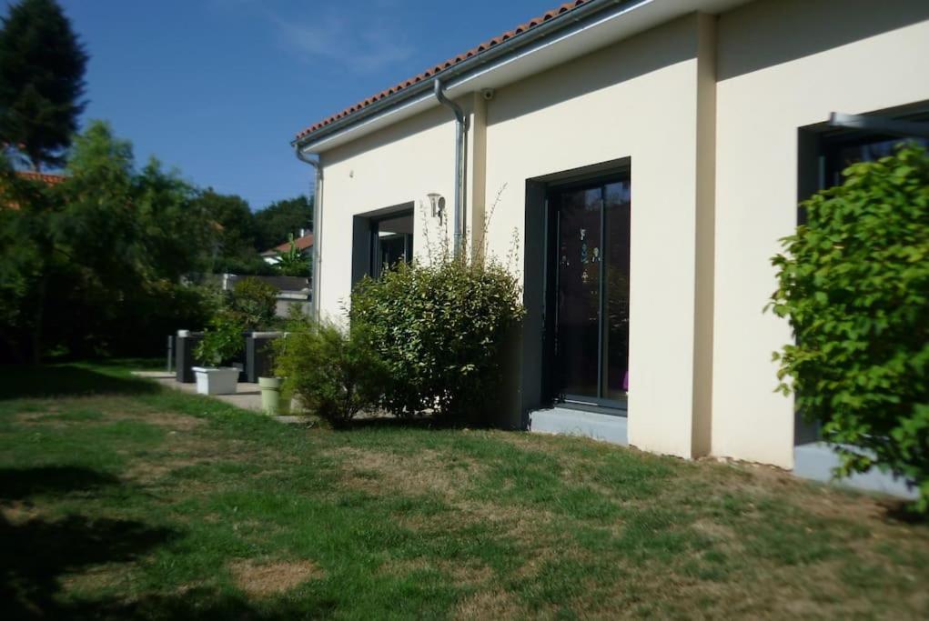 9 Pers 160 M² +Jardin- 10Mn Nantes -30Mn Mer Бугене Екстер'єр фото